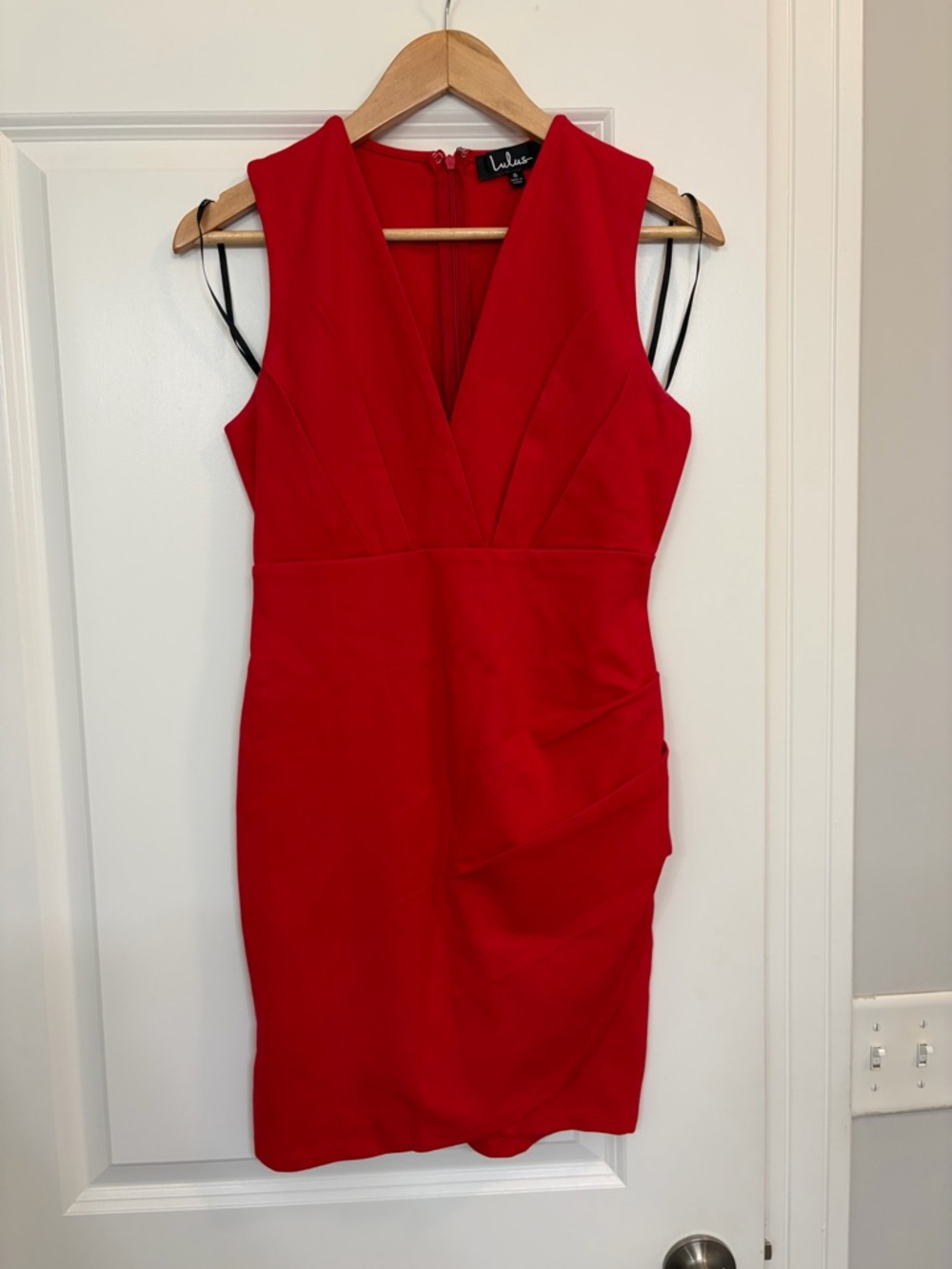 Lulu's Red Sleeveless V-Neck Sheath Dress